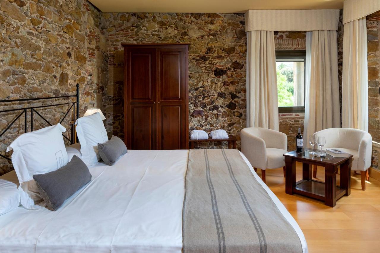 Es Portal Restaurant I Hotel Boutique - Adults Only Pals Zewnętrze zdjęcie