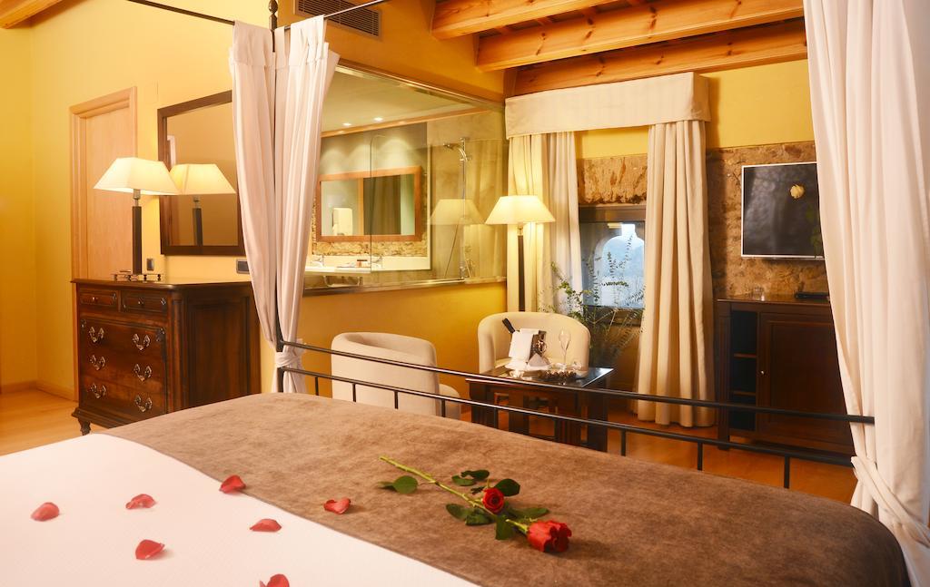 Es Portal Restaurant I Hotel Boutique - Adults Only Pals Zewnętrze zdjęcie